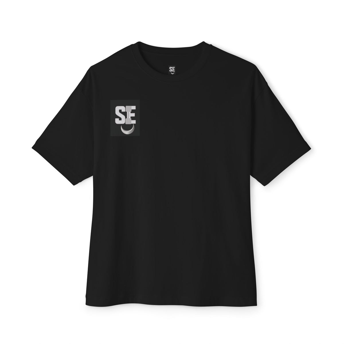 Unisex Oversized Selene mini logo gym pump cover t-shirt in black with subtle logo design.